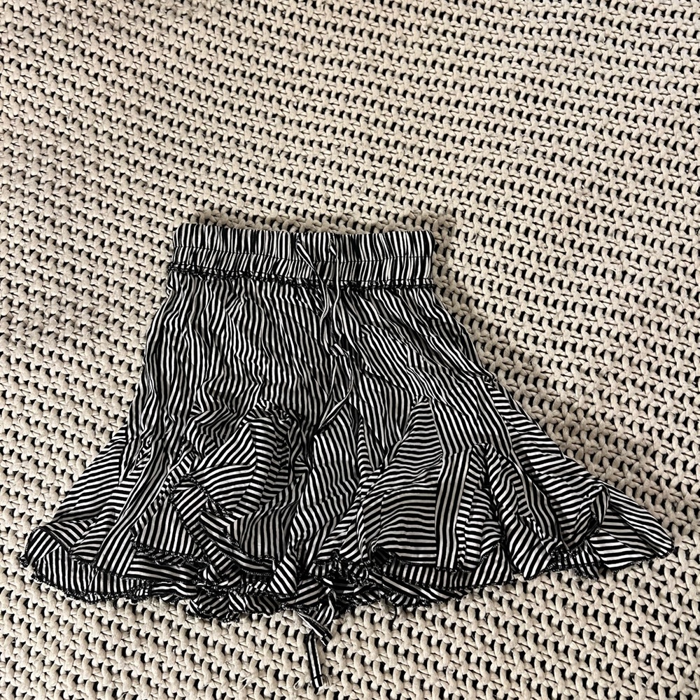 Black and white striped mini skirt